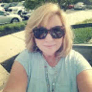 Meet your Posher, Christine